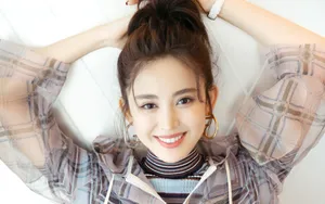 古力娜扎甜美桌面壁纸_7