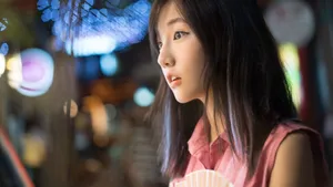 甜美可爱美女图片壁纸_5