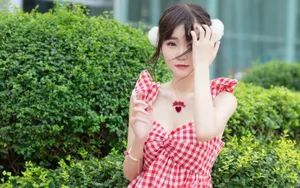 极品粉嫩性感甜美少女图片壁纸_5