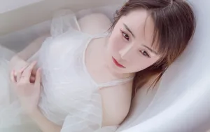 性感美女浴室写真图片壁纸_2