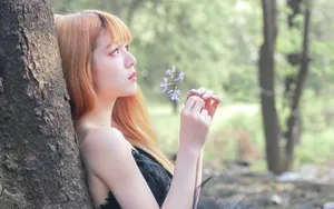 性感白嫩美女户外图片壁纸_8
