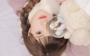 娃娃脸童颜美女图片壁纸_2