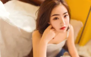 朦胧性感美女图片壁纸_5