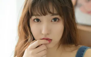 甜美性感高颜值美女图片_3