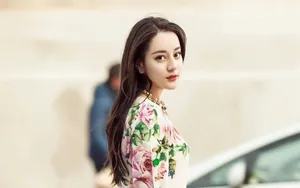 迪丽热巴性感写真图片壁纸_9