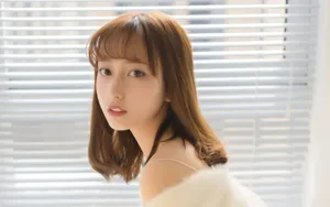 长发公主型美女生活照图片_5