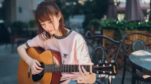 美女曹曦月桌面壁纸_2