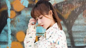 美女曹曦月桌面壁纸_5