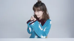 美女曹曦月桌面壁纸_10