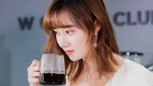 曹曦月头像图片_18