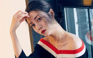 美女李溪芮图片_2