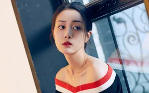 美女李溪芮图片_4