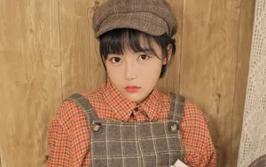 画画的女孩学生妹图片壁纸_7