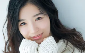 白嫩美女头像图片壁纸_2