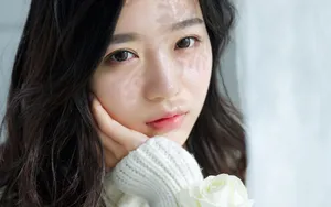 白嫩美女头像图片壁纸_6