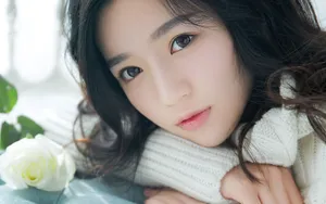 白嫩美女头像图片壁纸_7