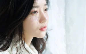 白嫩美女头像图片壁纸_8