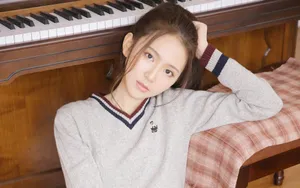 清纯性感动人的小美女图片_2