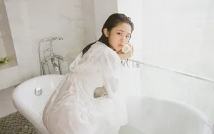 性感美女湿身洗澡图片壁纸_3