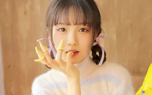 黄色系甜美少女写真图片壁纸_6