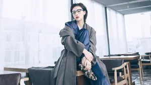 贾青时尚写真图片壁纸_11