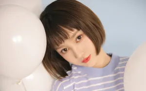 甜美清纯短发美女图片