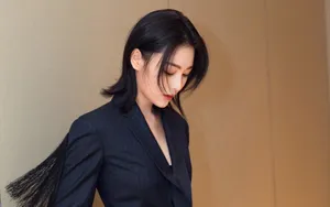 张馨予短发性感写真图片壁纸_2