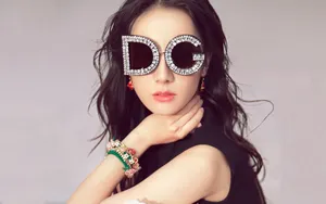 美女明星迪丽热巴写真图片_5