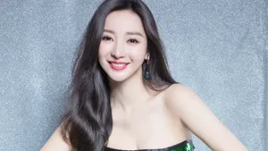 性感女明星柳岩图片壁纸_15