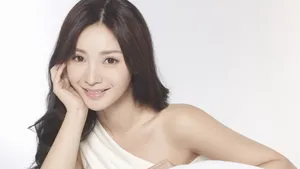 美女柳岩可爱写真图片_3