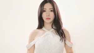 柳岩时装写真秀图片_10