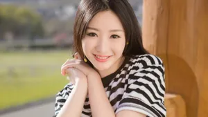 甜美美女柳岩图片壁纸
