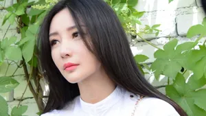 甜美美女柳岩图片壁纸_10