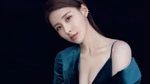 美女贾青桌面壁纸_5