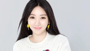 女神柳岩图片_7