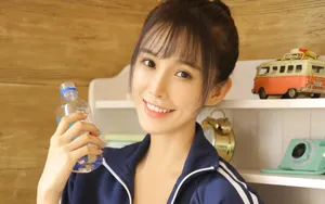甜美性感女学生图片_2