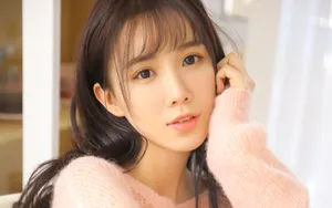 气质文艺美女大头照图片_2