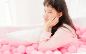 可爱粉嫩美少女私房图片照_7