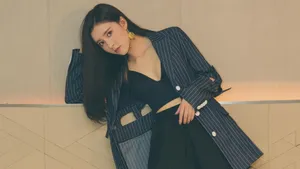 美女宋妍霏图片壁纸_5