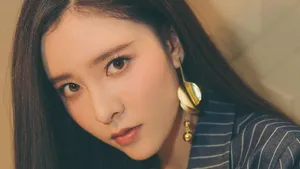 美女宋妍霏图片壁纸_8
