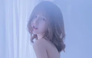 性感美女诱人床上写真图片_4