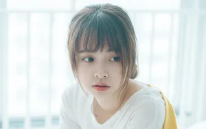 居家清纯美女桌面壁纸_7