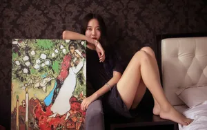 文艺气质长腿美女图片电脑壁纸_5