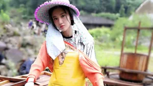 唐艺昕最新写真集图片_11