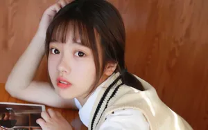 可爱萝莉大眼少女私房照_2