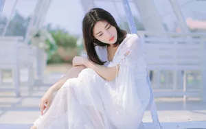 白富美美女户外图片壁纸_4