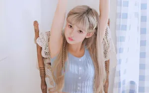 可爱萝莉少女桌面壁纸_3