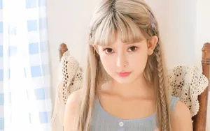 可爱萝莉少女桌面壁纸_9