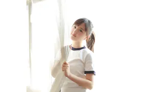 清纯可人水嫩少女图片写真_12
