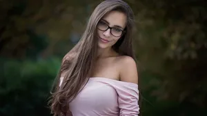 性感欧美美女壁纸图片_12
